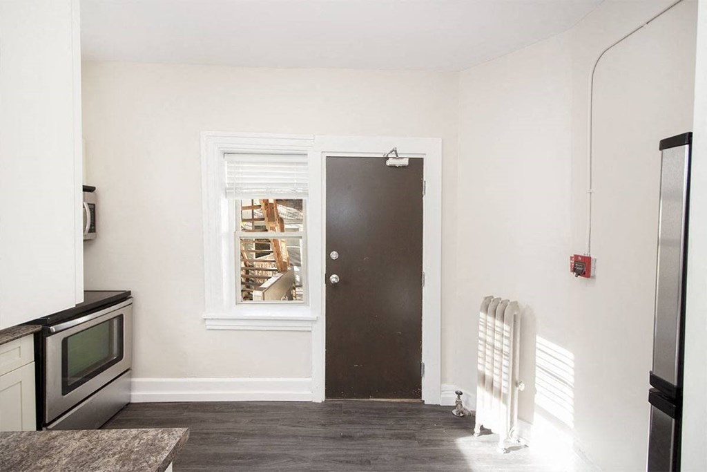 117 Bryce Street Apartment