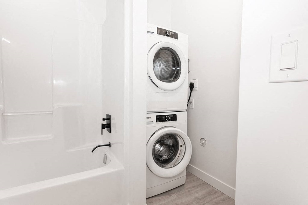 703 St. Annes Apartment, 703 St. Anne's Road, Winnipeg, MB RentCafe