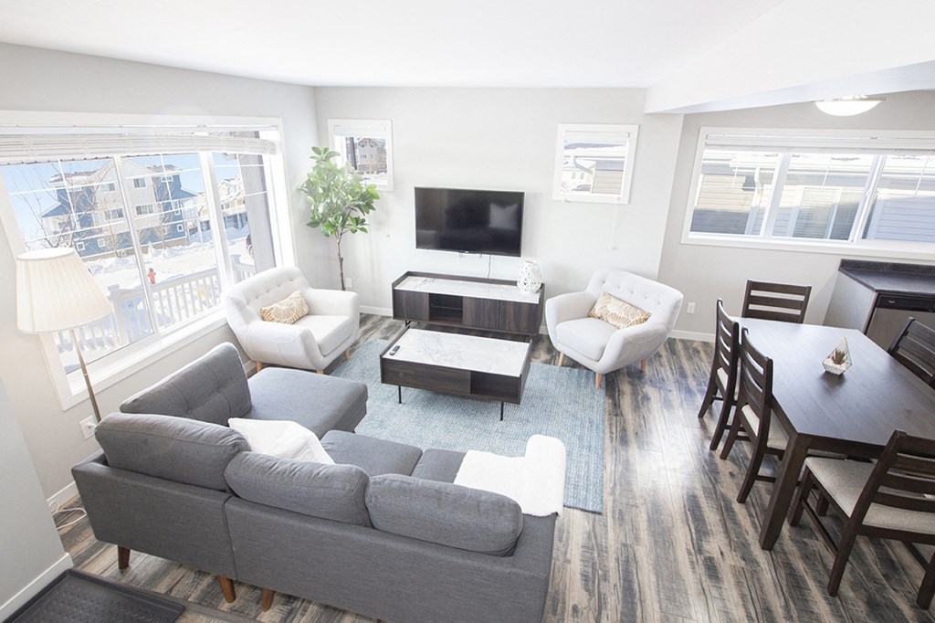 Living room at 100 Southview Apartments for rent in Winnipeg