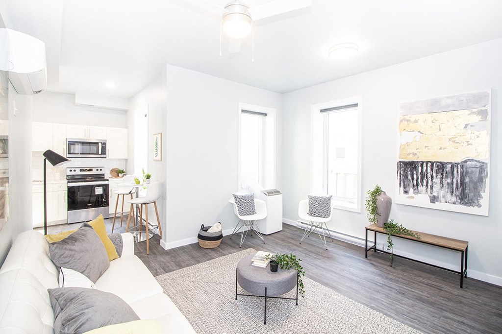 Manitoba rentals: a living room with white walls and a white couch