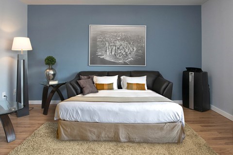 340 Assiniboine Apartment