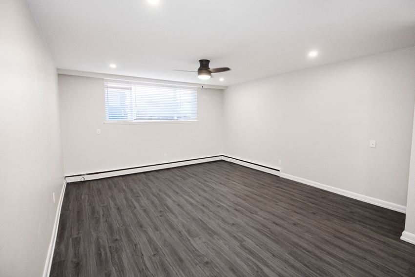 585 Corydon Apartment, 585 Corydon Avenue, Winnipeg, MB RentCafe