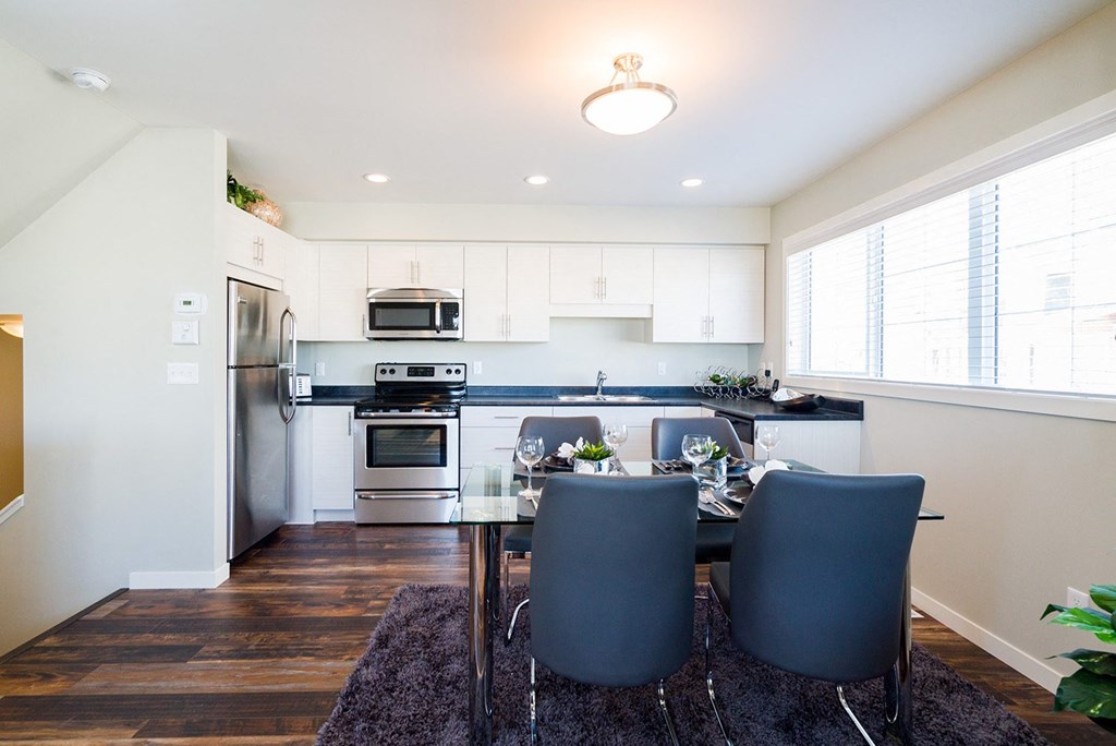 Kitchen at 100 Southview Crescent