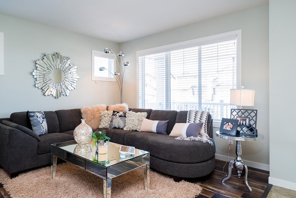 Living Room at 100 Southview Crescent