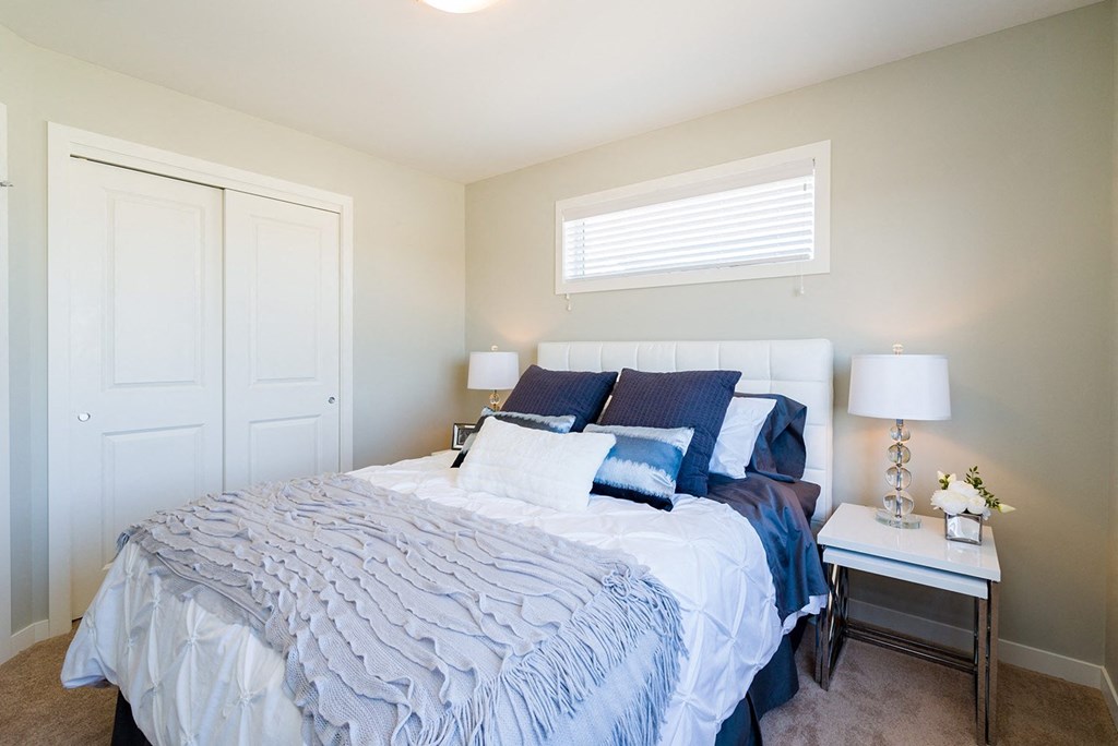 Bedroom at 100 Southview Crescent