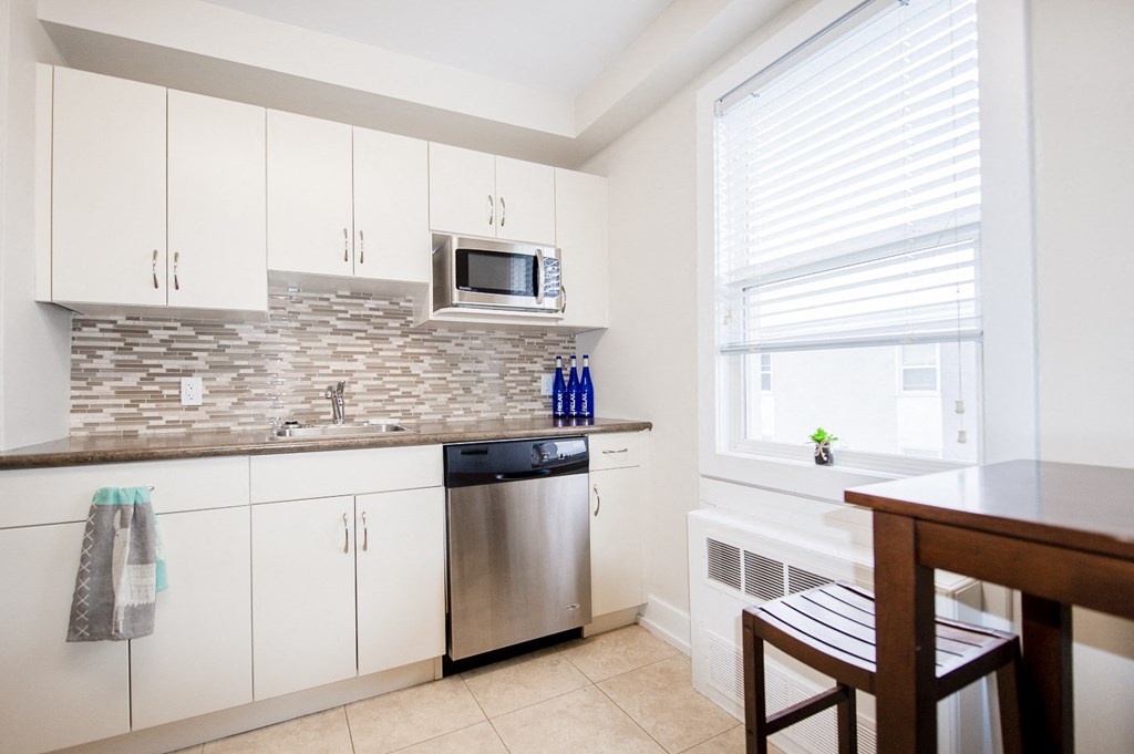 Kitchen and Dining Area at Place St. Boniface Complex