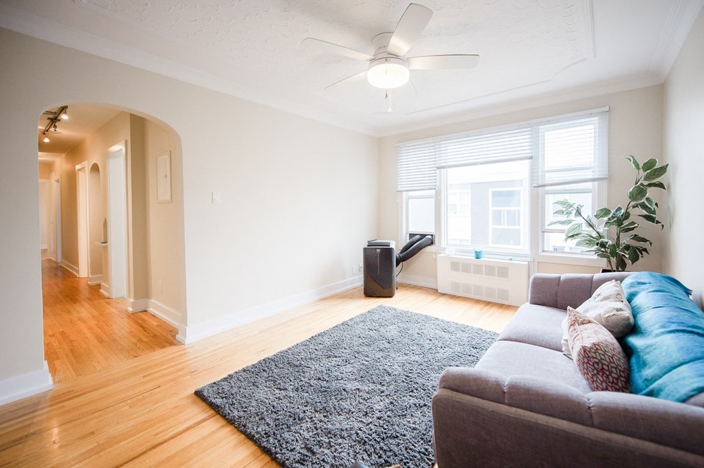 Place St. Boniface Complex