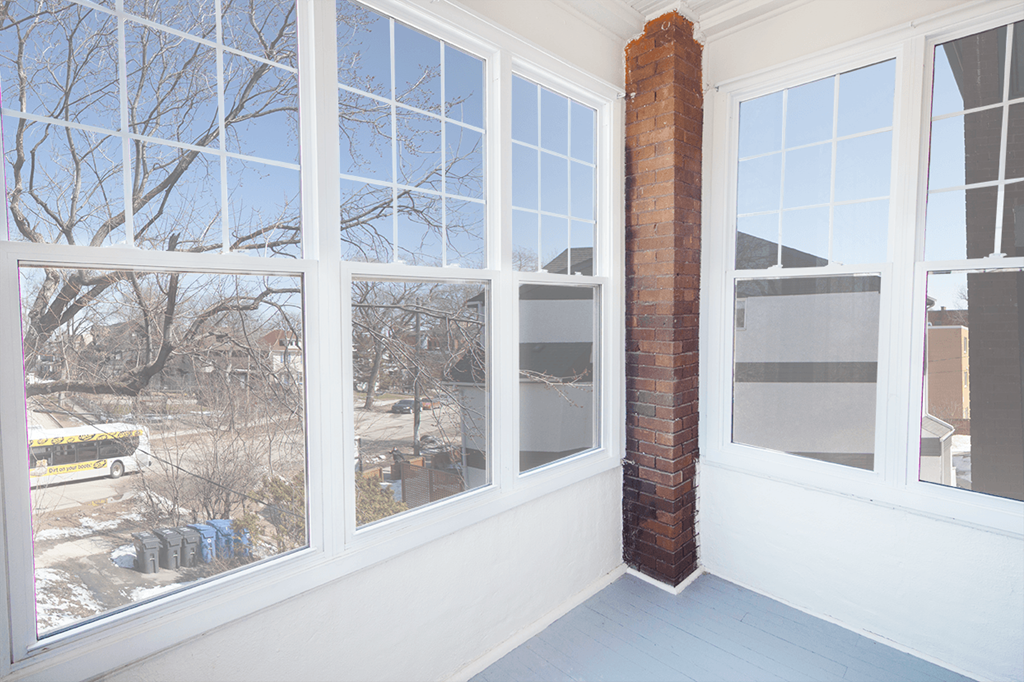 Sunroom at 812 Wolseley Luxury Apartment for rent in Winnipeg