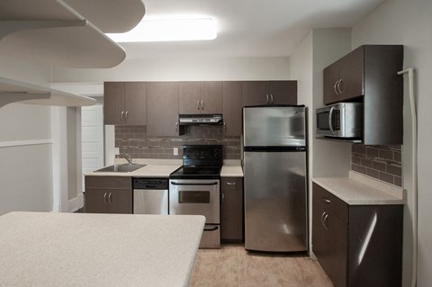 378 Stradbrook Duplex House Rental