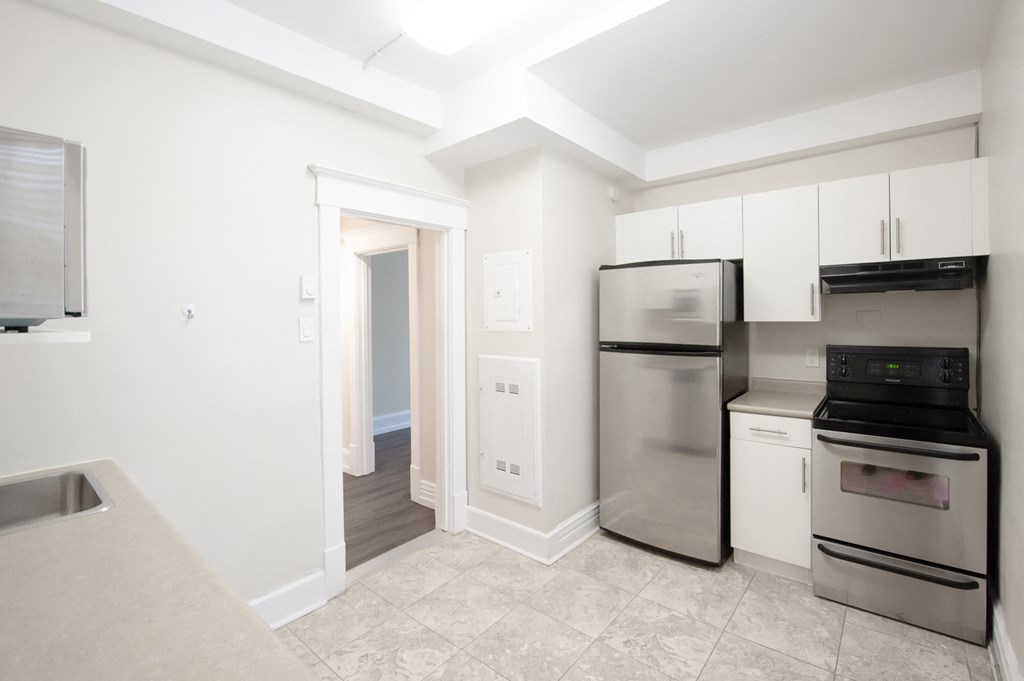 Kitchen at 508 McMillan Apartment Suites for rent in Winnipeg