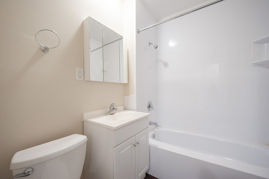 Bathroom at 331 Marion Apartments for rent in Manitoba