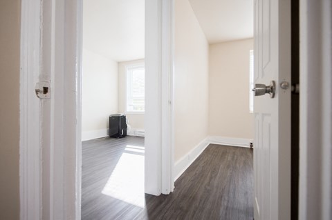 Hallway at 309 Enfield Apartment Suites for rent in the St. Boniface area