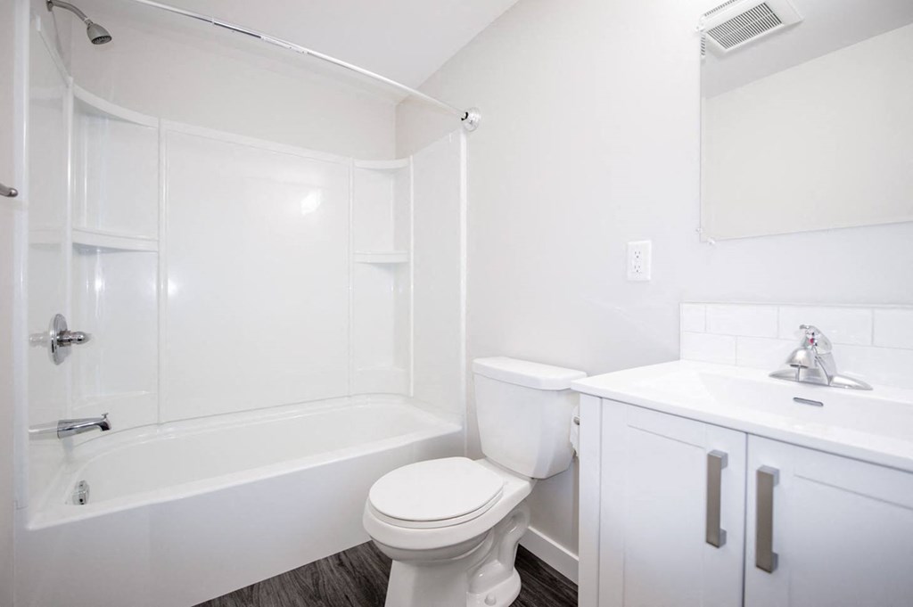 Bathroom at 105 Clarke Apartment Suites for rent in Wpg
