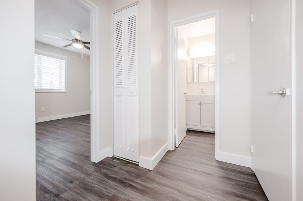 Renovated 1 Bedroom for rent at 5 Valhalla Apartment