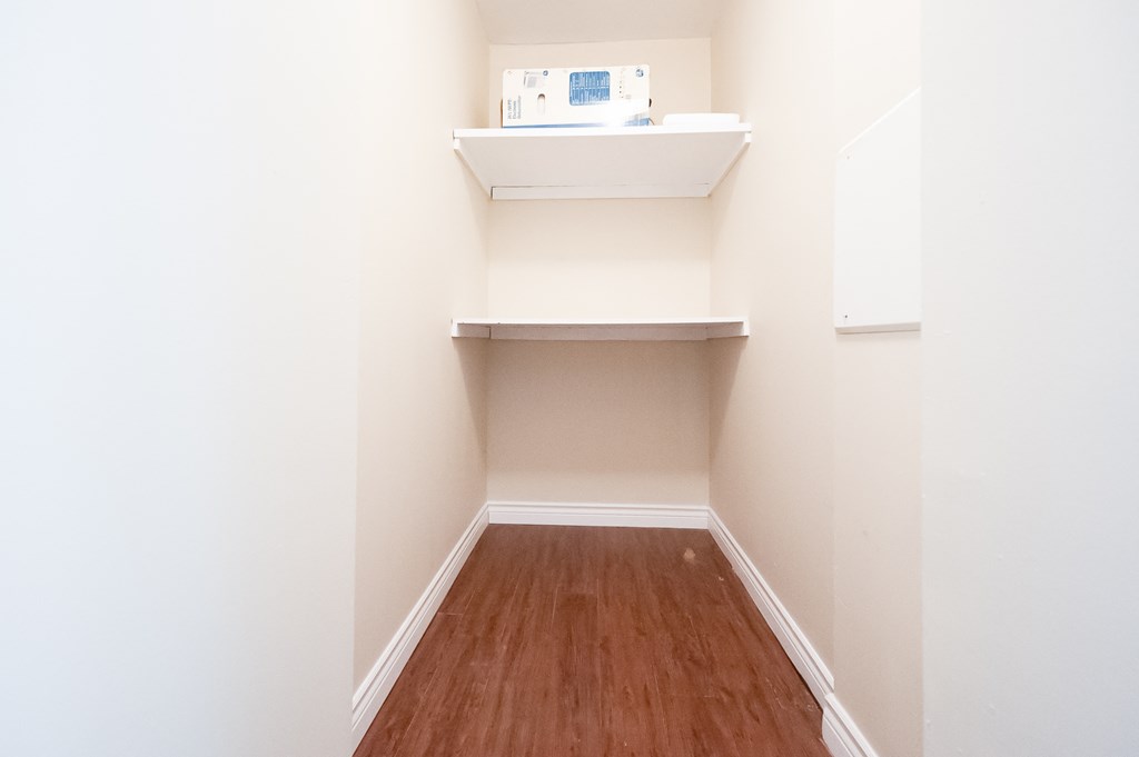 333 Edison Apartment