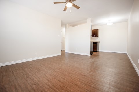 333 Edison Apartment
