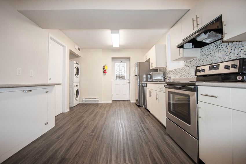 134 Horace Duplex House Rental Apartments, 134 Horace Street, Winnipeg, MB RENTCafé