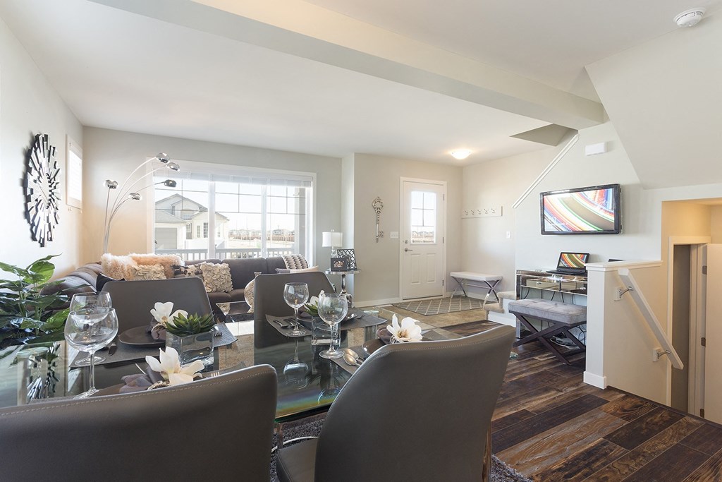 Open Living Space at 100 Southview Crescent