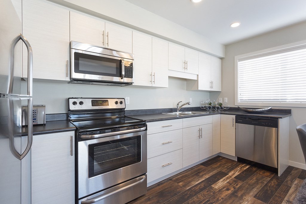 Kitchen at 100 Southview Crescent