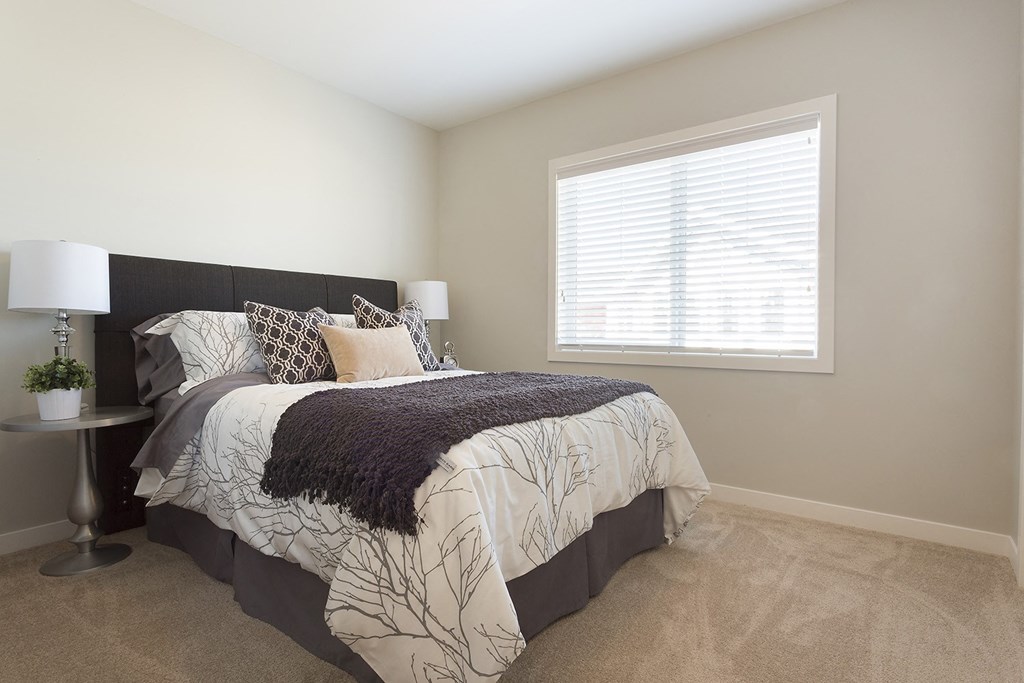 Bedroom at 100 Southview Crescent