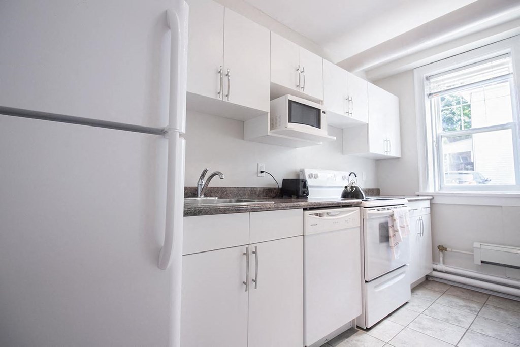 191 Cathedral Apartment