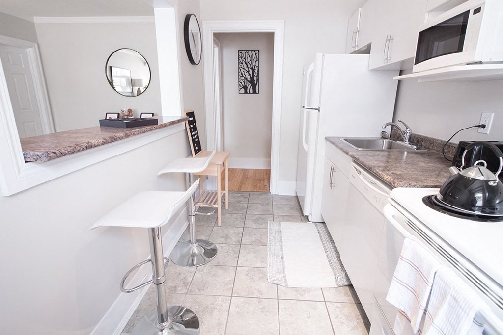 191 Cathedral Apartment