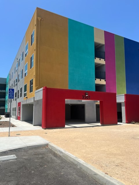 vista lane 1 outside