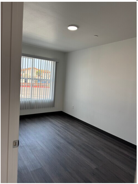 vista lane 1 living room