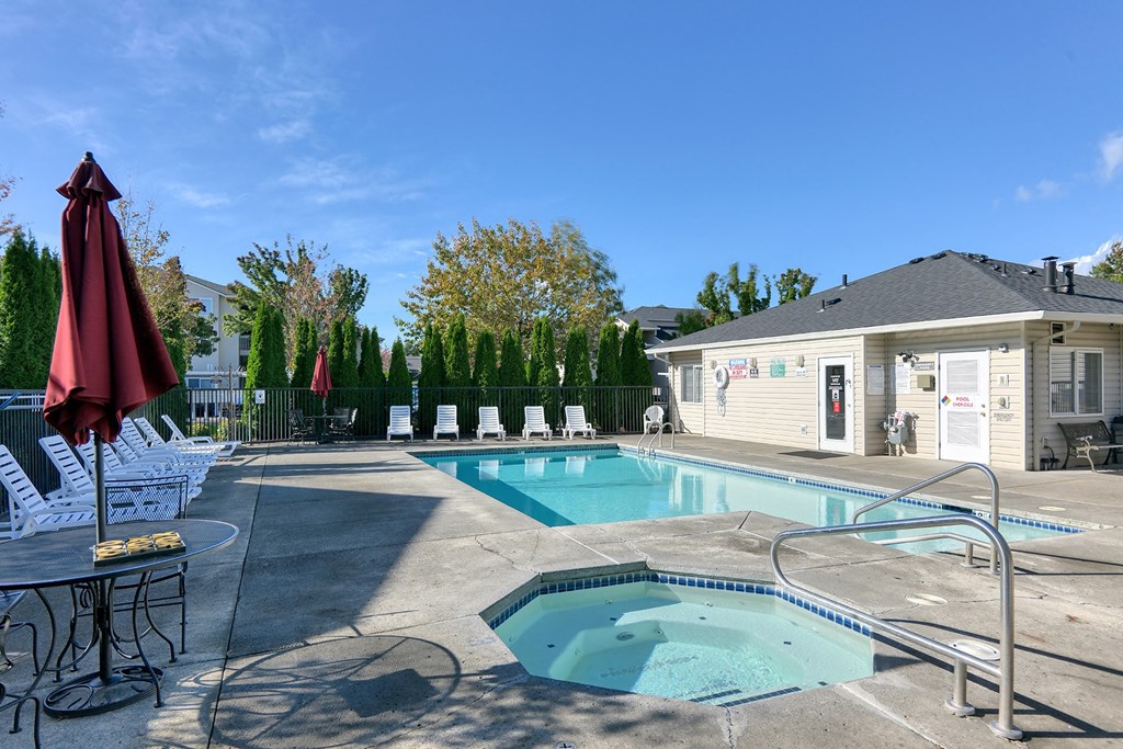 Hot Tub And Pool at Millennium Park, Vancouver, 98684
