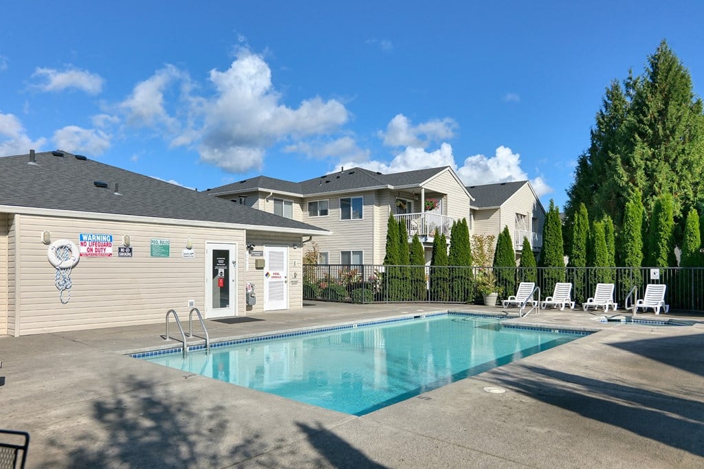 Outdoor Swimming Pool at Millennium Park, Washington
