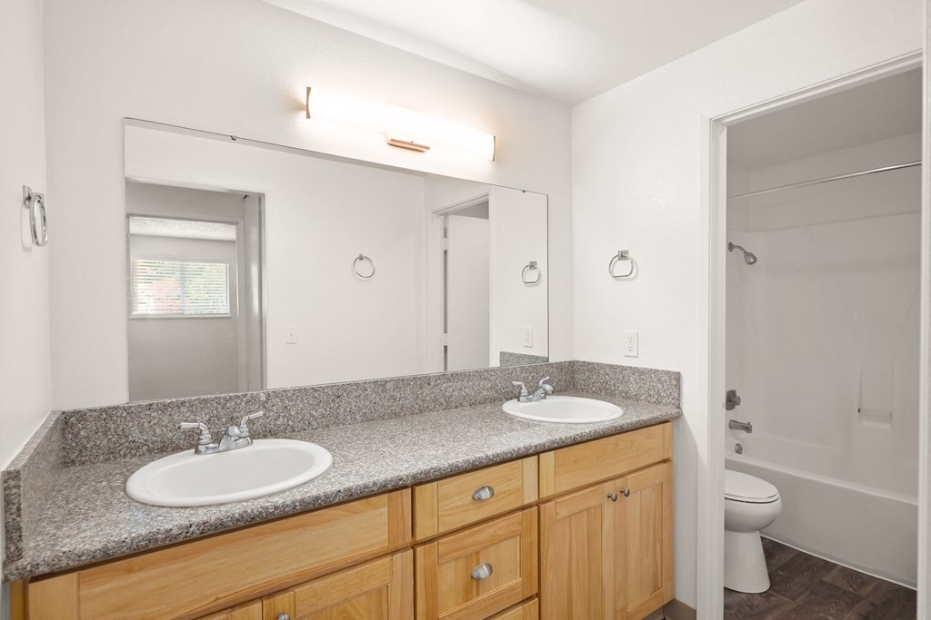 Centennial Apartments