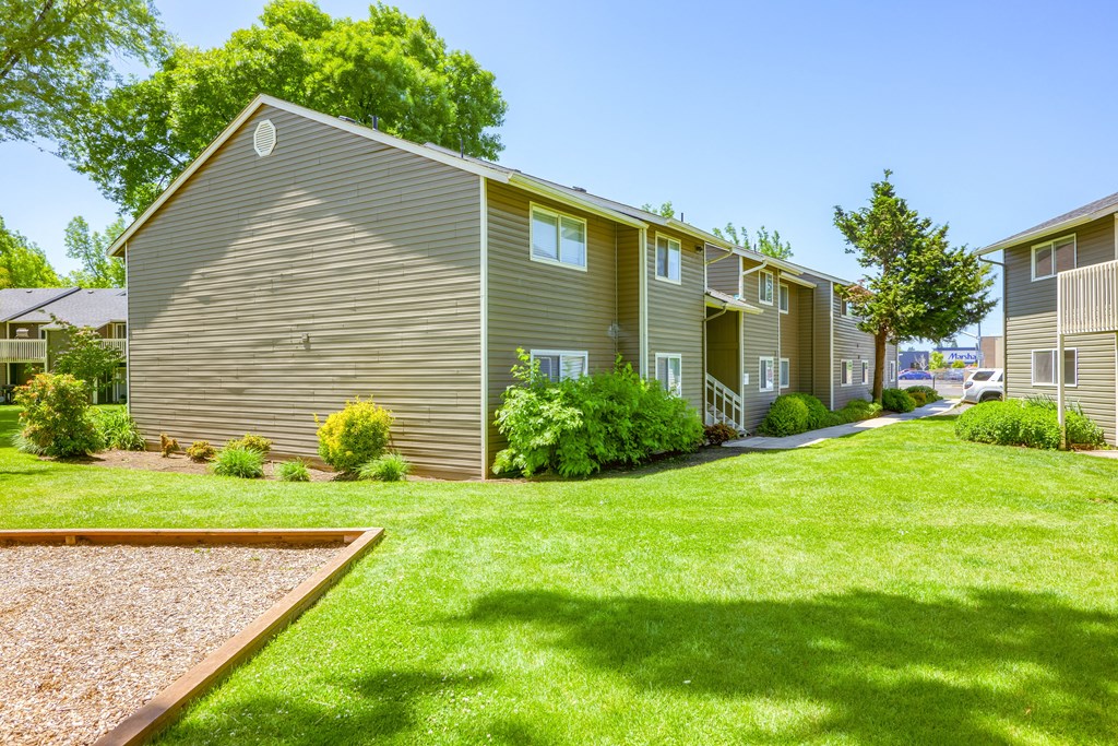 create memories that last a lifetime in your new home at Chalet, Springfield, 97477