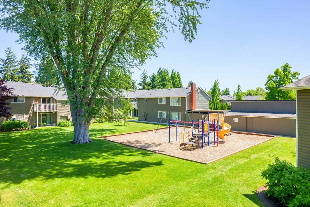 the reserve at bucklin hill playground at Chalet, Oregon, 97477