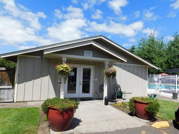 1890 M Street 1-3 Beds Apartment for Rent - Photo Gallery 3