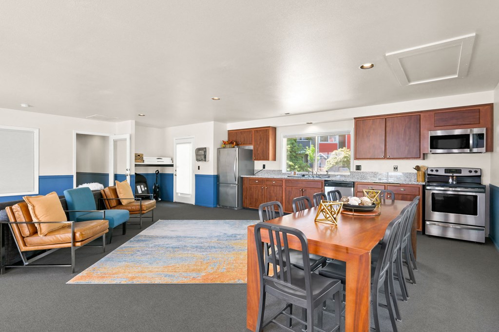 Conifer Place Lounge