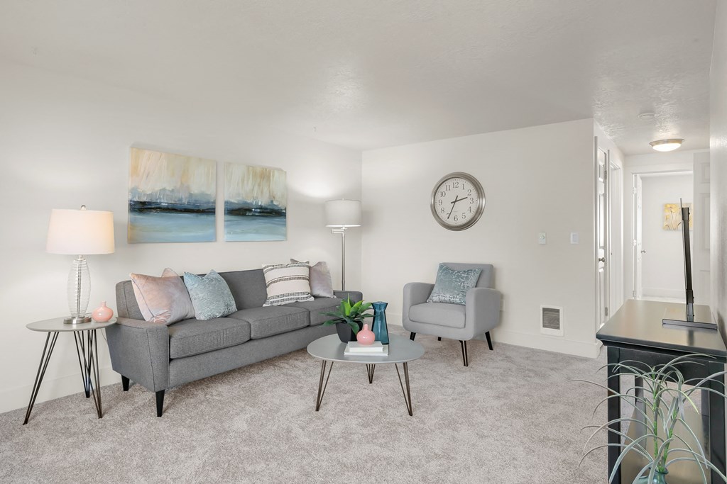 Pacific Crest  Heavy foam carpet pad in upstairs units.