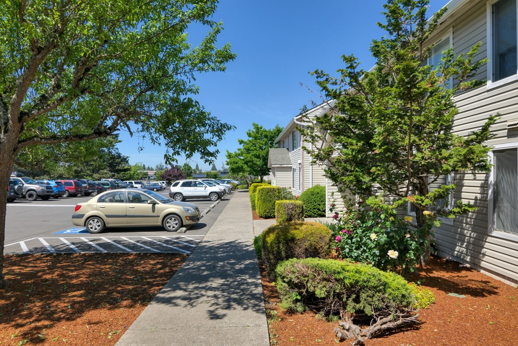 Pacific Crest exterior