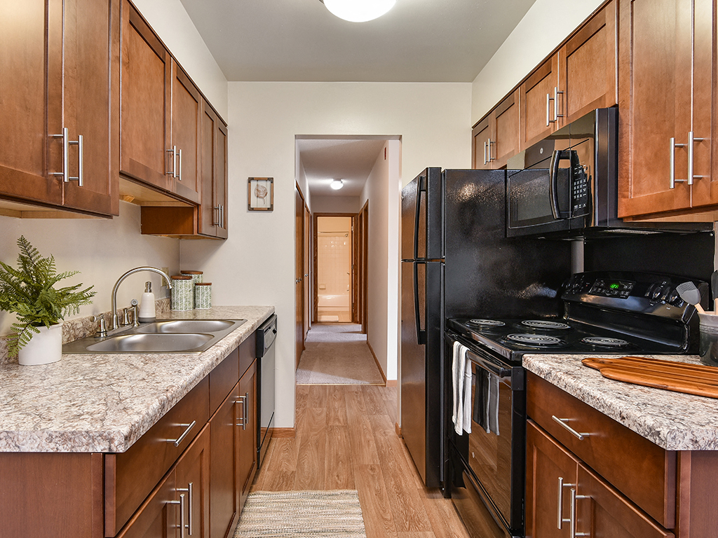 Lancaster Village Apartments - Kitchen