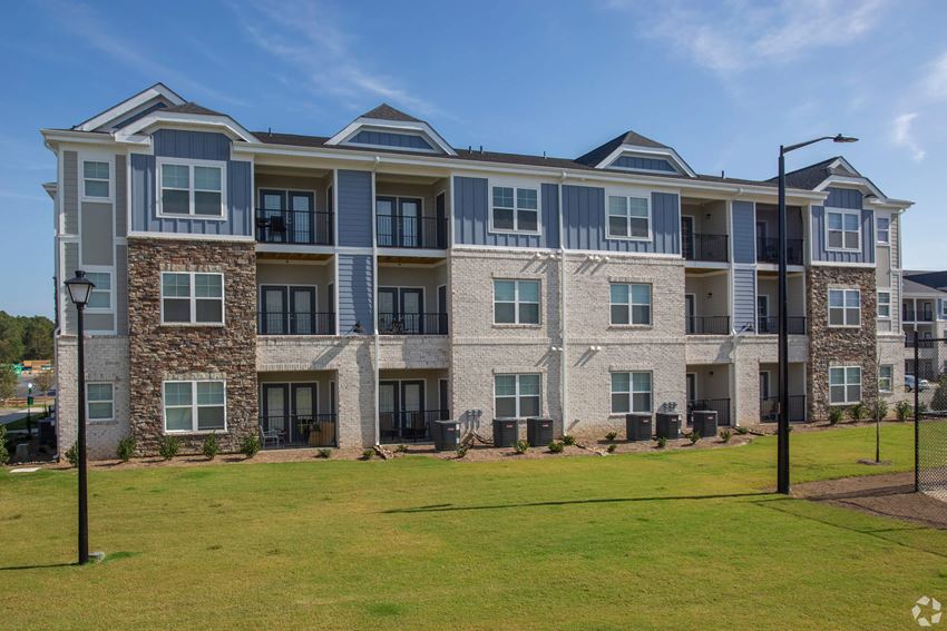 The Retreat At Sumter Apartments, 3330 Broad Street, Sumter, SC RentCafe