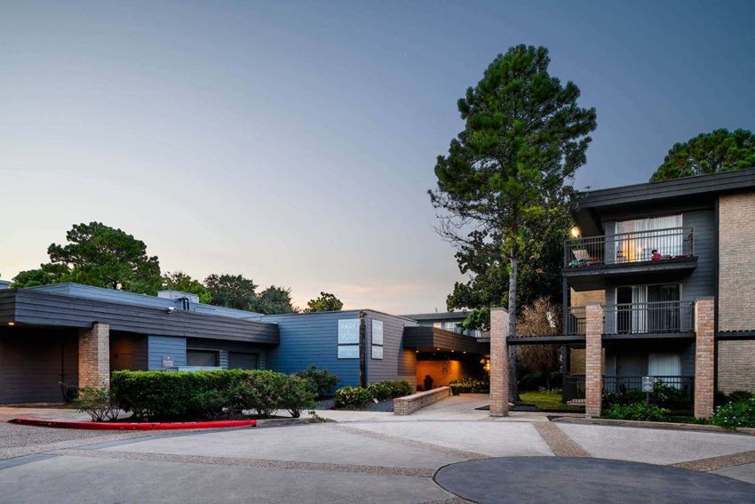 Park At Voss Apartments, 2424 S Voss Rd, Houston, TX RentCafe