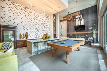 3001 Crockett Street Studio-2 Beds Apartment for Rent - Photo Gallery 15