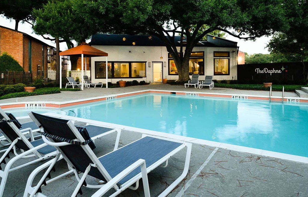 Pool With Sunning Deck at The Daphne Apartments, The Barvin Group, Texas, 77054