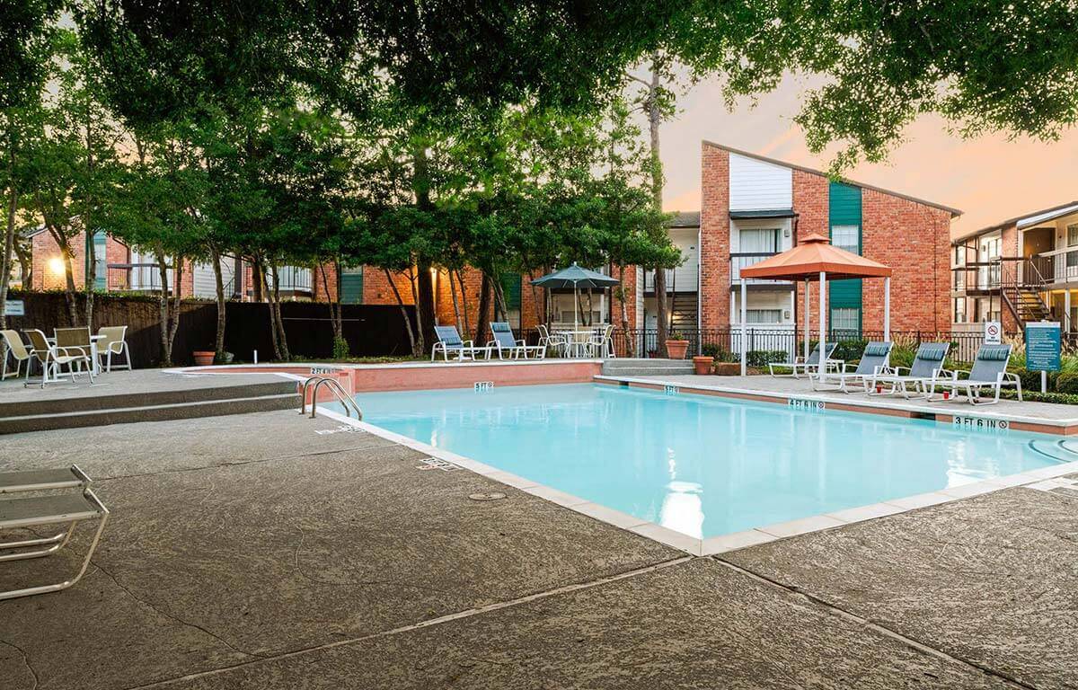 Invigorating Swimming Pool at The Daphne Apartments, The Barvin Group, Texas