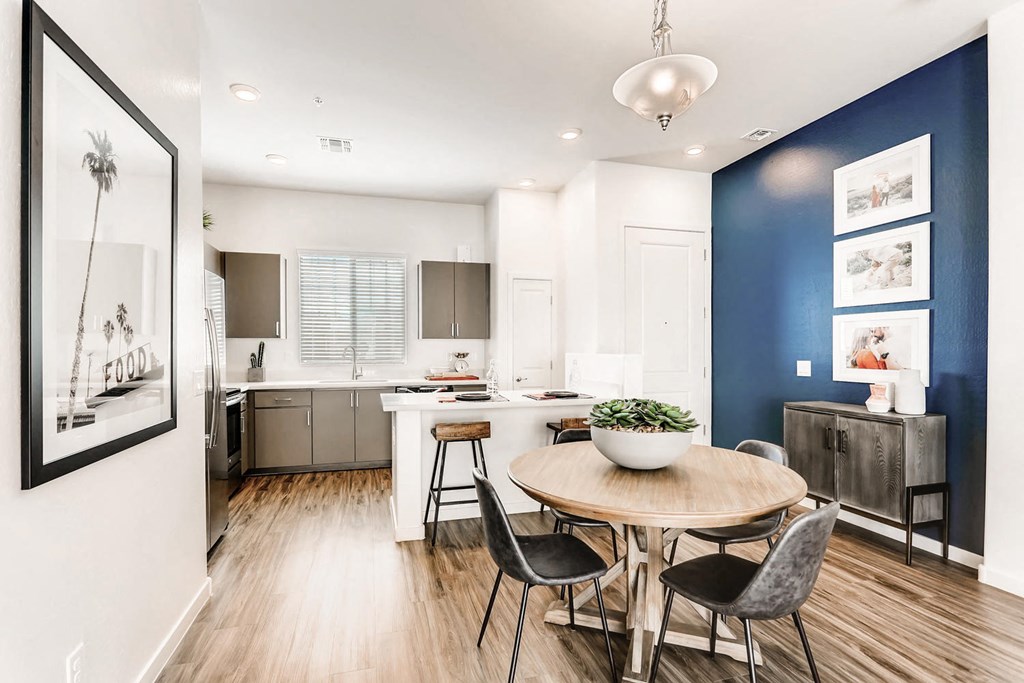 Dining Area at Avilla Camelback Ranch, Phoenix, 85037