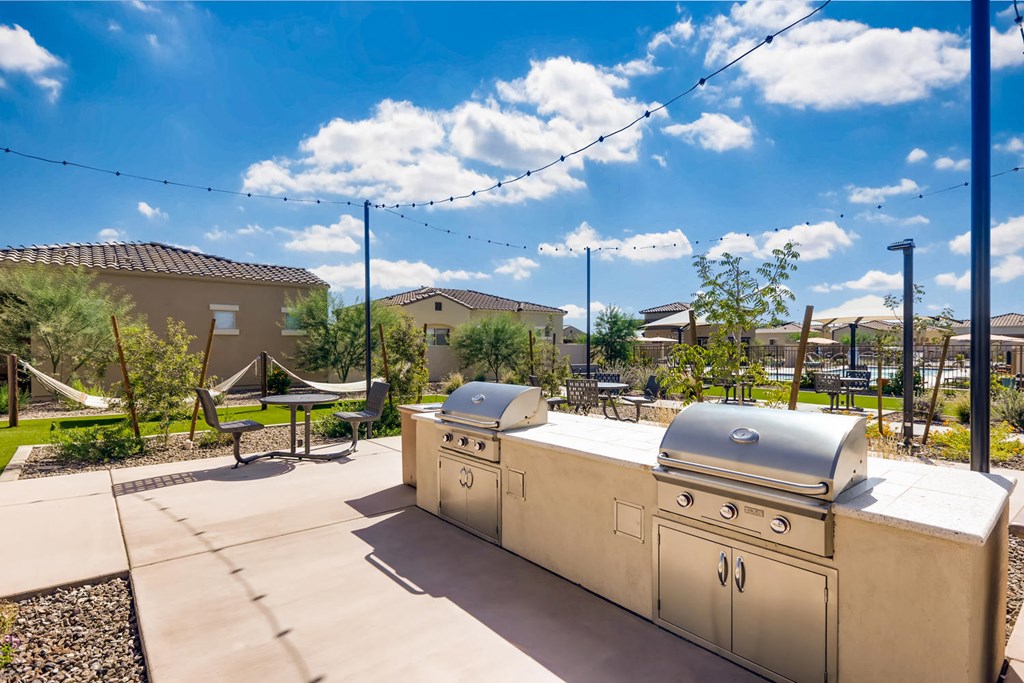 Grilling Area at Avilla Meadows, Arizona, 85379