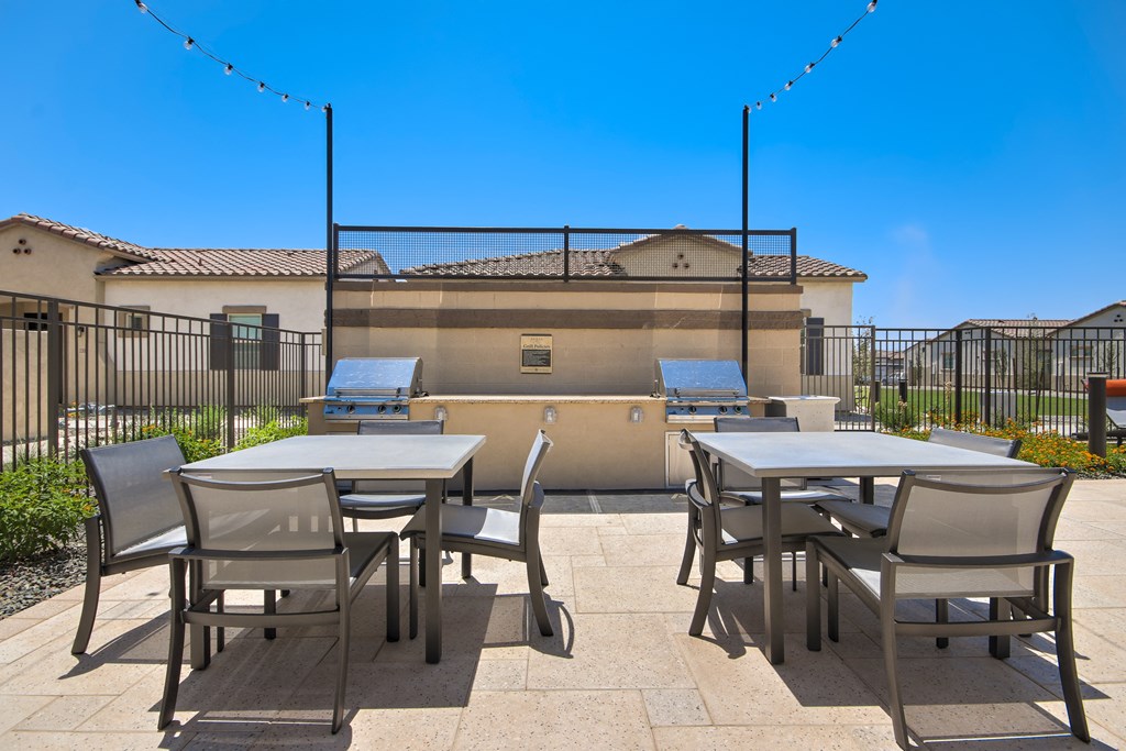 Outdoor Grills at Avilla Enclave, Mesa