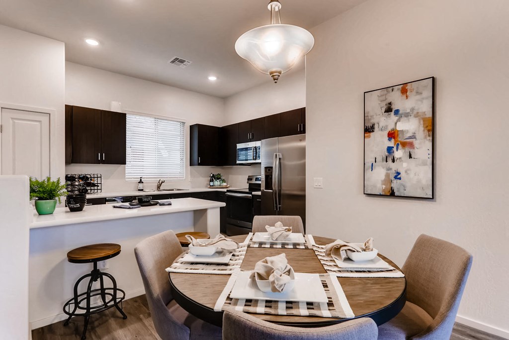 Dining Area at Avilla Lehi Crossing, Mesa, 85213
