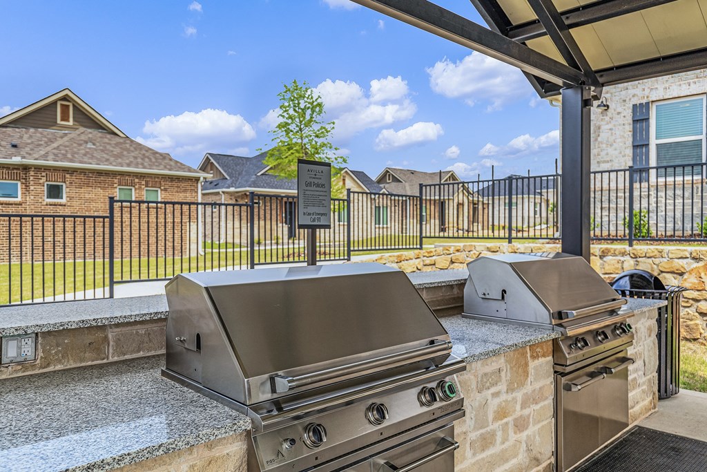 Outdoor Grill Area at Avilla Stoneridge, Melissa, TX, 75454