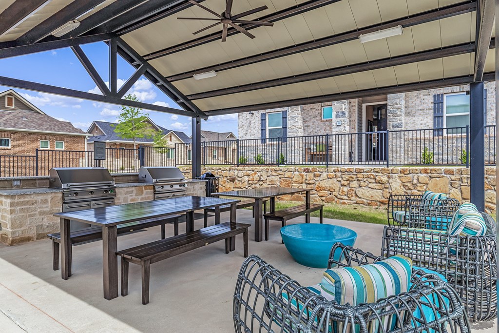 Outdoor Lounge Area at Avilla Stoneridge, Melissa, TX, 75454