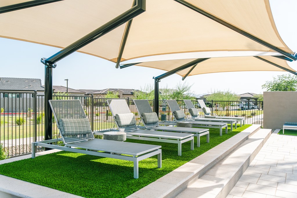 Outdoor Lounge Area at Avilla Mystic, Peoria, AZ 85383